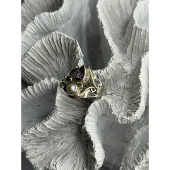 Vintage 925 Sterling Silver Pearl & Amethyst & Garnet Ring Size 7