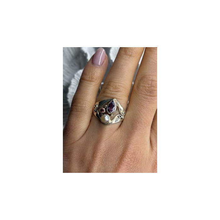 Vintage 925 Sterling Silver Pearl & Amethyst & Garnet Ring Size 7