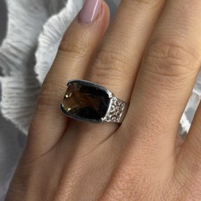 925 Sterling Silver Brown Tourmaline Ring Size 7