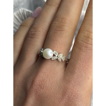 Lovely 925 Sterling Silver Pearl & Beryl Ring Size 10