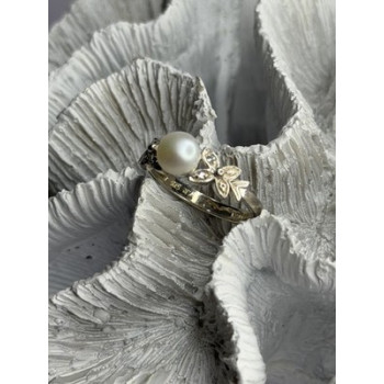 Lovely 925 Sterling Silver Pearl & Beryl Ring Size 10