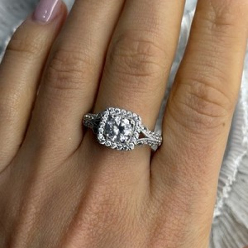 Shiny 925 Sterling Silver Cz Ring Size 10