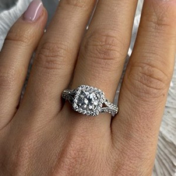 Shiny 925 Sterling Silver Cz Ring Size 10