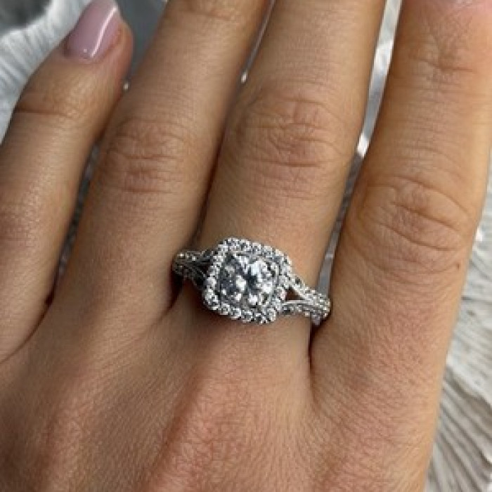 Shiny 925 Sterling Silver Cz Ring Size 10