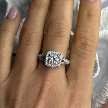 Shiny 925 Sterling Silver Cz Ring Size 10