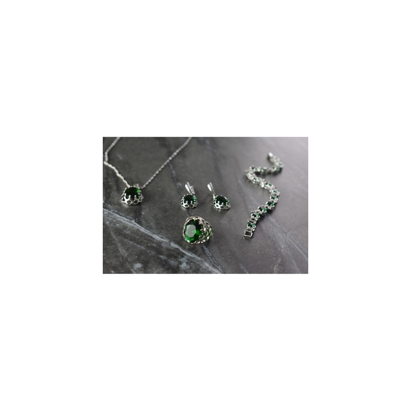 925 Sterling Silver Green CZ 