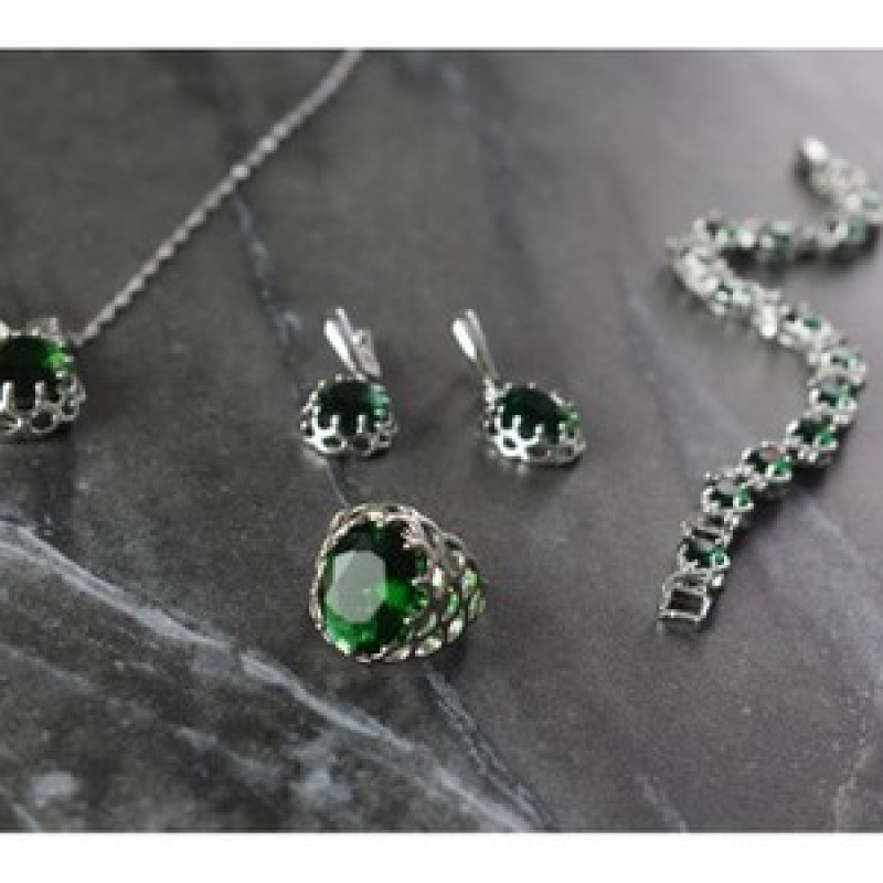 925 Sterling Silver Green CZ 