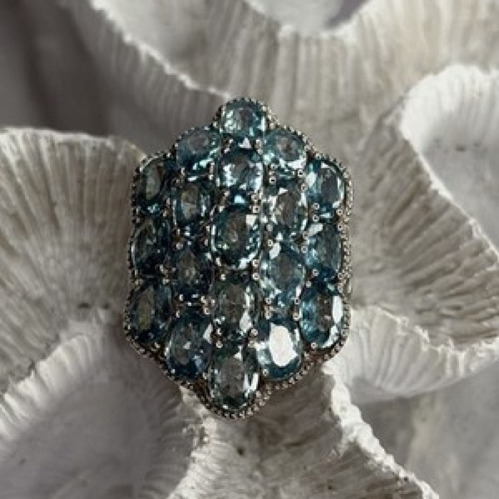 Djoy Glamorous 925 Sterling Silver Blue Topaz Ring Size 9