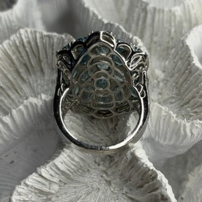 Djoy Glamorous 925 Sterling Silver Blue Topaz Ring Size 9