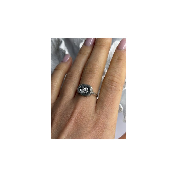 Unique Design 925 Sterling Silver Cz Ring Size 8