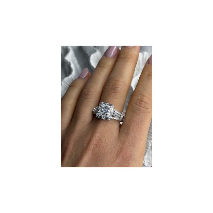 Beautiful Shiny 925 Sterling Silver Cz Ring Size 10
