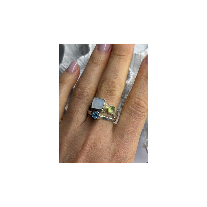 925 Sterling Silver Abalone &Peridot & Topaz Ring Size 8