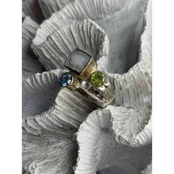 925 Sterling Silver Abalone &Peridot & Topaz Ring Size 8