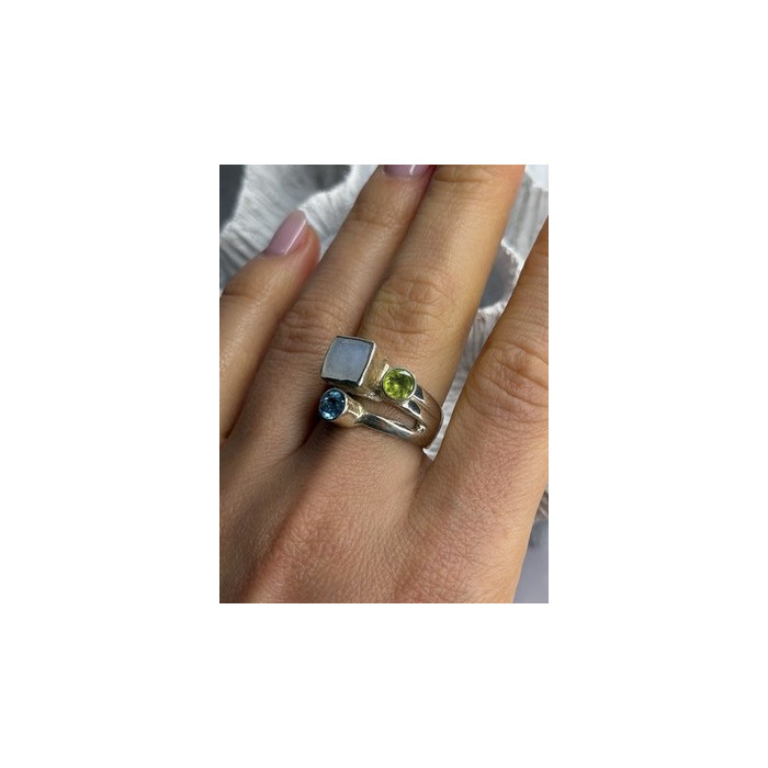 925 Sterling Silver Abalone &Peridot & Topaz Ring Size 8