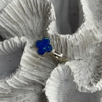 Clover 925 Sterling Silver Blue Simulated Opal Ring Size 7