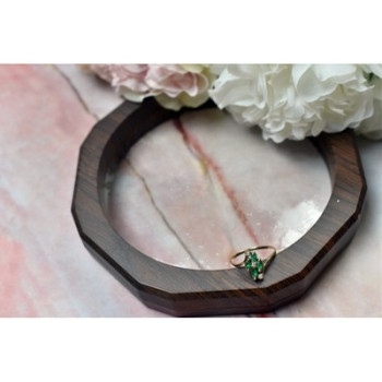 10K YELLOW GOLD  EMERALD & DIAMONDS RING SIZE 6.75