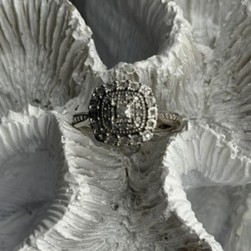 925 Sterling Silver White Topaz Ring Size 5