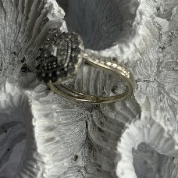 925 Sterling Silver White Topaz Ring Size 5