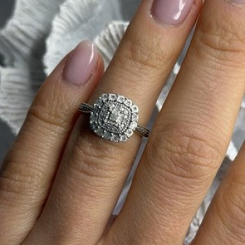 925 Sterling Silver White Topaz Ring Size 5