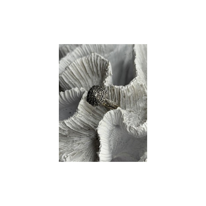 925 Sterling Silver White Topaz Ring Size 5