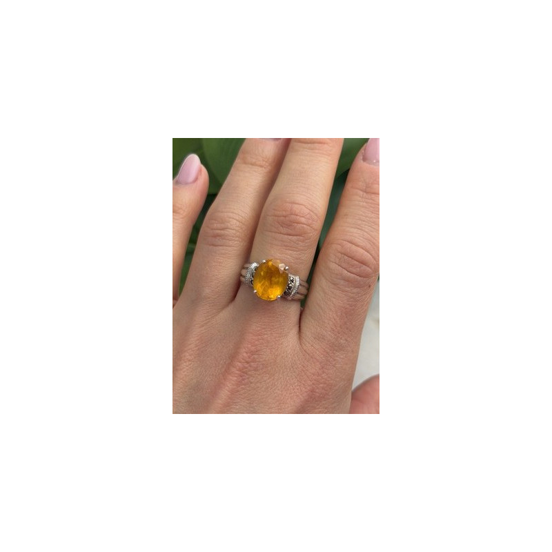 925 Sterling Silver Citrine & Marcasite Ring Size 8