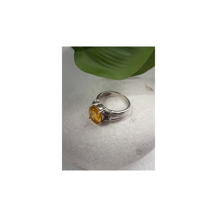 925 Sterling Silver Citrine & Marcasite Ring Size 8