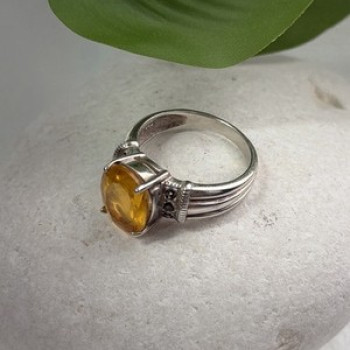 925 Sterling Silver Citrine & Marcasite Ring Size 8