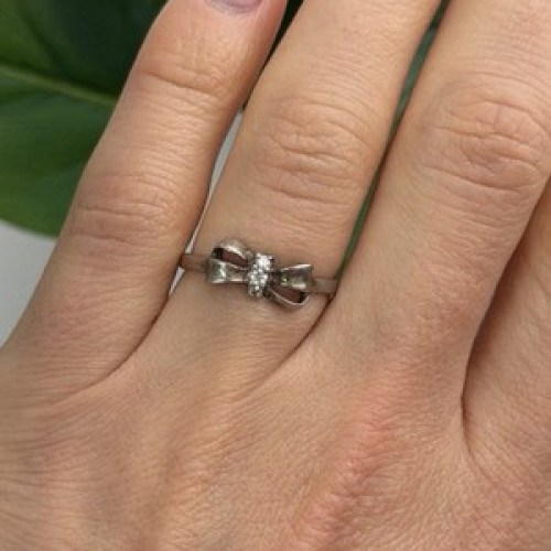 925 Sterling Silver Bow Cz Ring Size 8