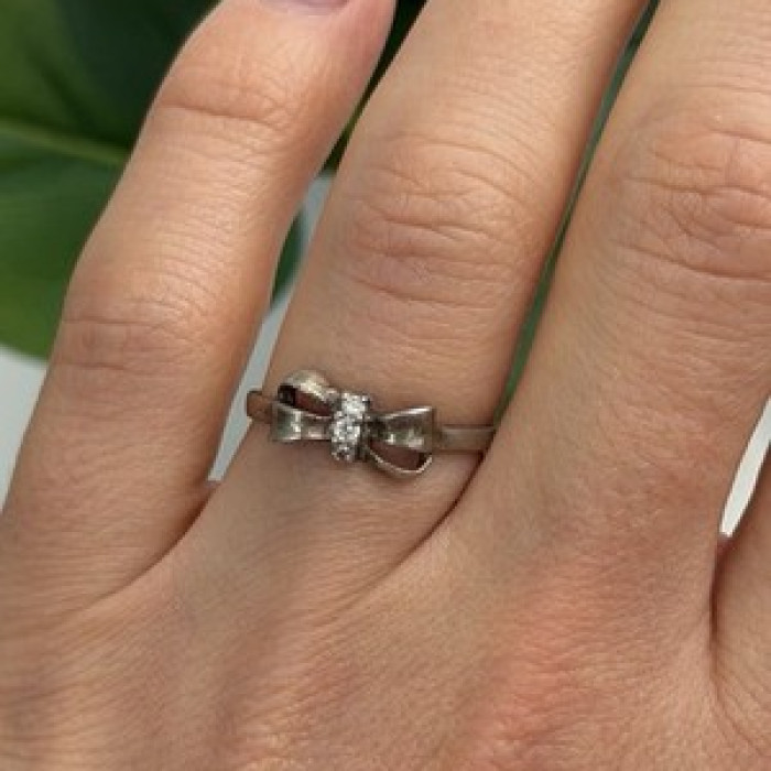 925 Sterling Silver Bow Cz Ring Size 8