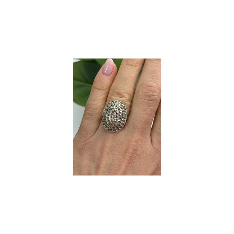 Beautiful Vintage 925 Sterling Silver Marcasite Ring Size 6