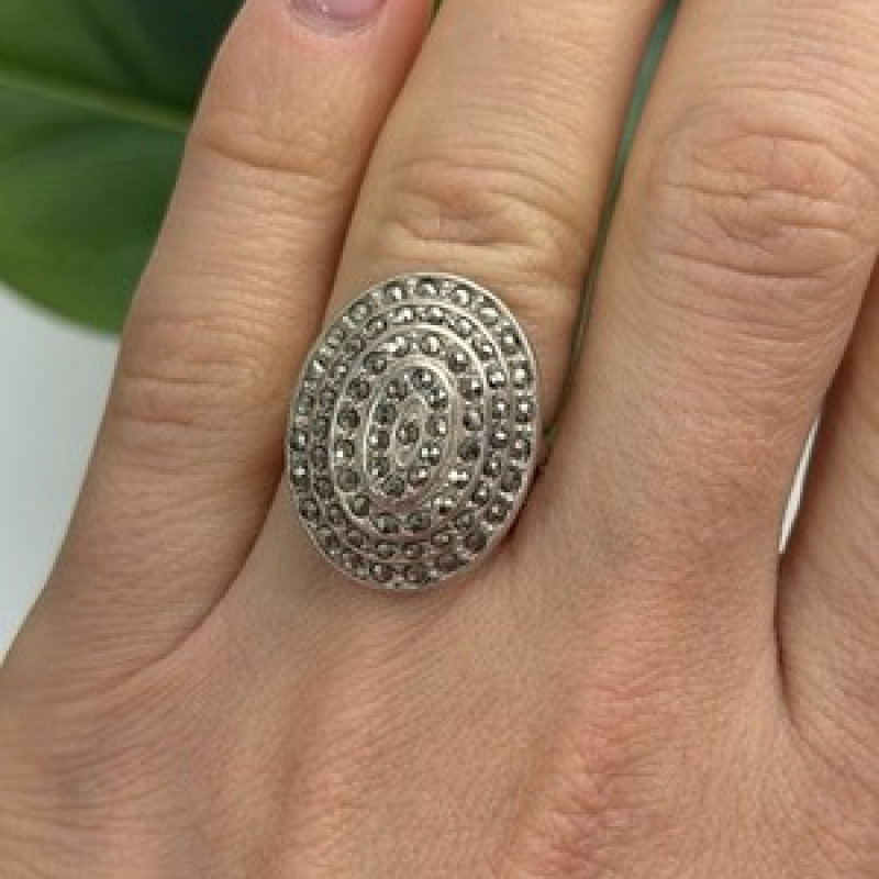Beautiful Vintage 925 Sterling Silver Marcasite Ring Size 6