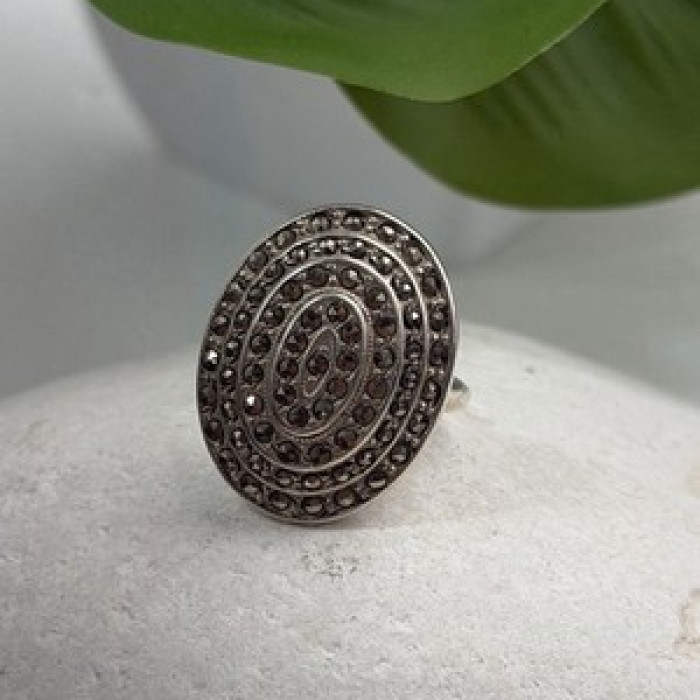 Beautiful Vintage 925 Sterling Silver Marcasite Ring Size 6