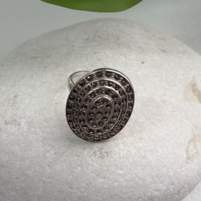 Beautiful Vintage 925 Sterling Silver Marcasite Ring Size 6