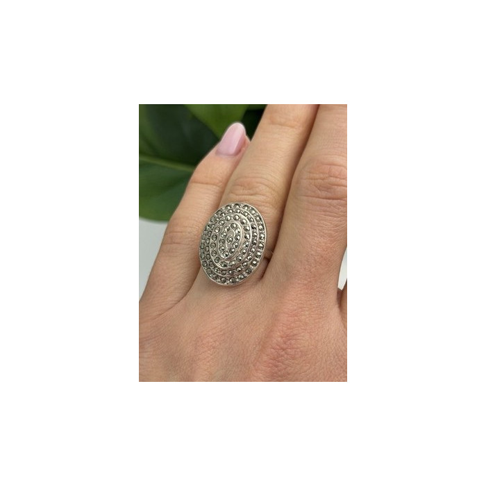 Beautiful Vintage 925 Sterling Silver Marcasite Ring Size 6