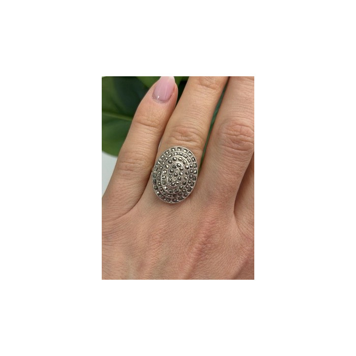 Beautiful Vintage 925 Sterling Silver Marcasite Ring Size 6