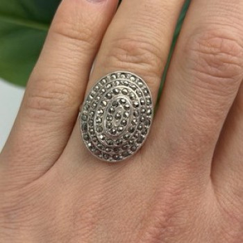 Beautiful Vintage 925 Sterling Silver Marcasite Ring Size 6