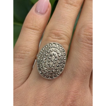 Beautiful Vintage 925 Sterling Silver Marcasite Ring Size 6