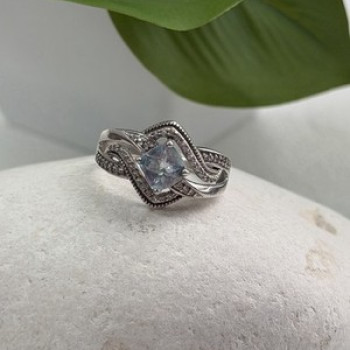 JWBR 925 Sterling Silver Topaz & Beryl Ring Size 7