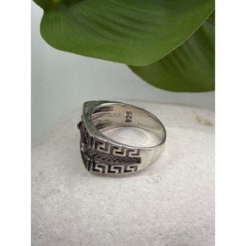 Men's  925 Sterling Silver Garnet & Marcasite Ring Size 10