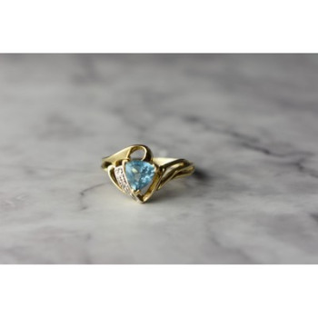 10K YELLOW GOLD TOPAZ & DIAMONDS RING SIZE 6.75