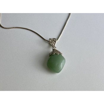 Vintage 925 Sterling Silver Green Jade 