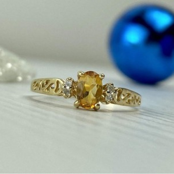 14K Yellow Gold Citrine & Diamonds Ring Size 8