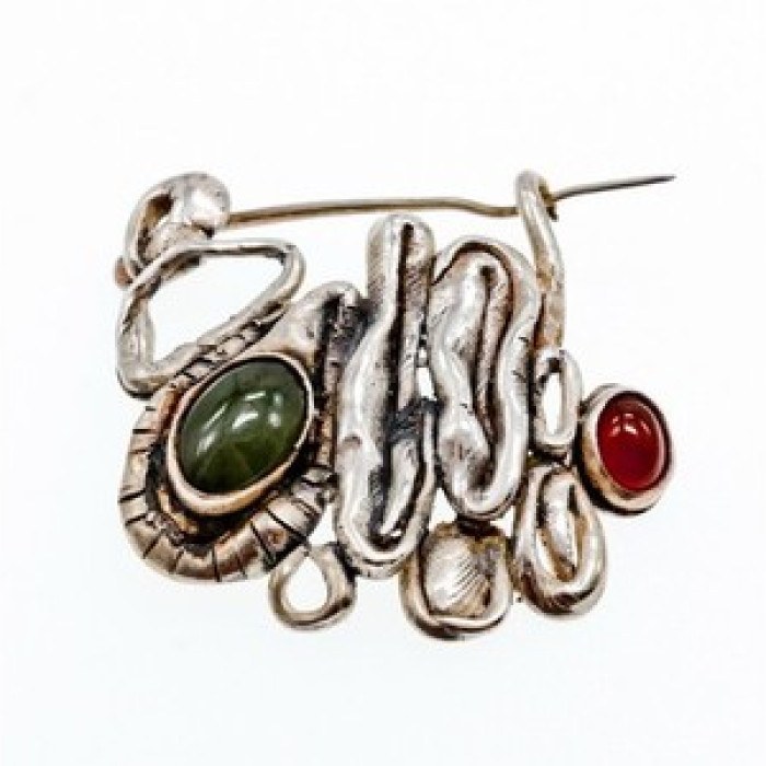 Vintage 925 Sterling  Silver Green  Jade & Red Carnelian Brooch