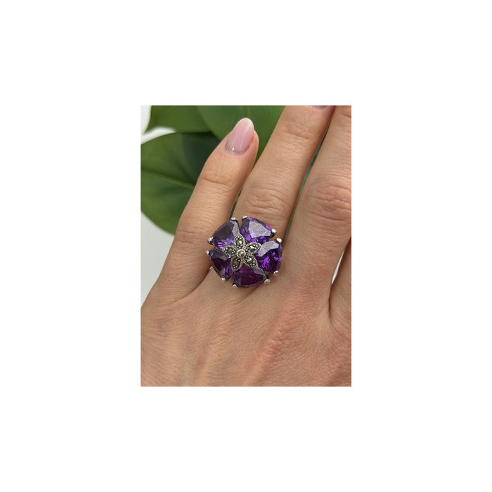 925 Sterling Silver Amethyst & Marcasite Flower Ring Size 7.5