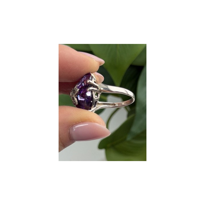 925 Sterling Silver Amethyst & Marcasite Flower Ring Size 7.5