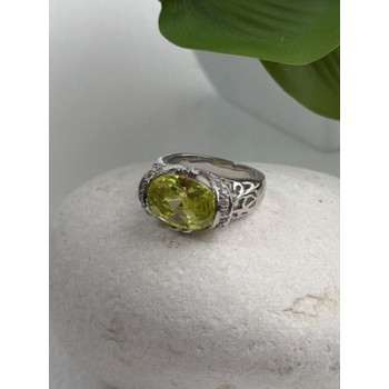 Shiny 925 Sterling Silver Cz Ring Size 7