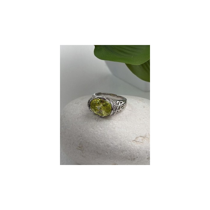 Shiny 925 Sterling Silver Cz Ring Size 7