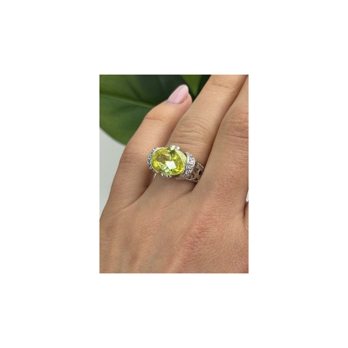 Shiny 925 Sterling Silver Cz Ring Size 7