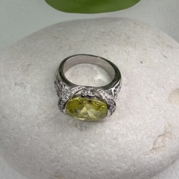 Shiny 925 Sterling Silver Cz Ring Size 7