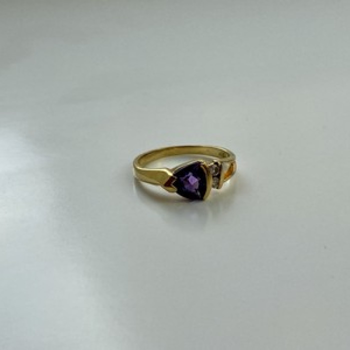 14K Yellow Gold Tourmaline & Diamonds Ring Size 3